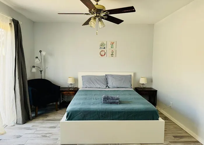Dom wakacyjny Comfy House Near Asu, Airport *