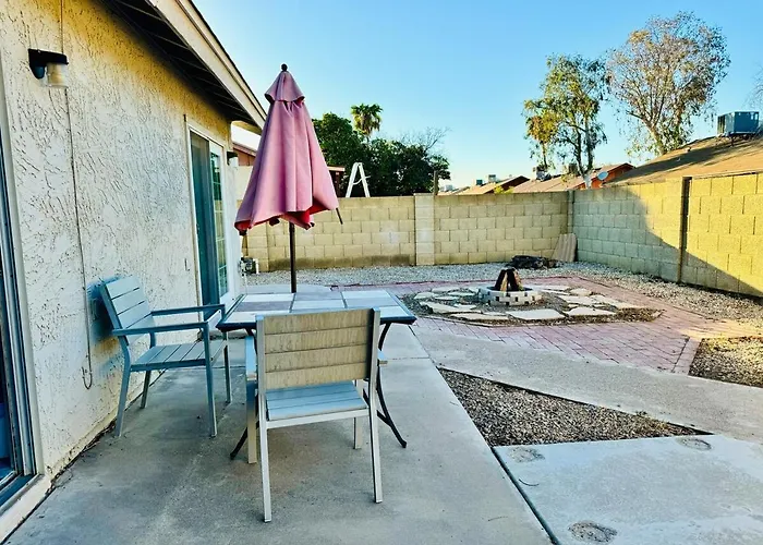Comfy House Near Asu, Airport Dom wakacyjny