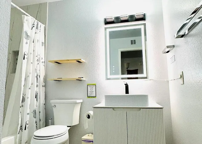 Comfy House Near Asu, Airport Dom wakacyjny *